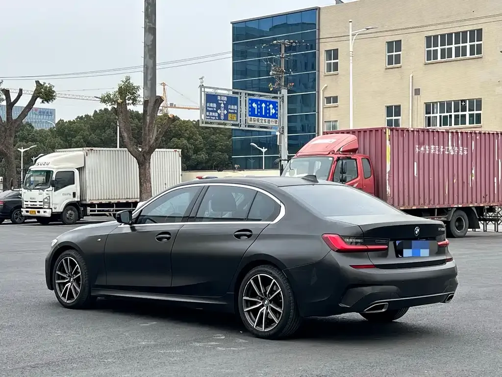 BMW 3 Series 2021 из CN, фото 7