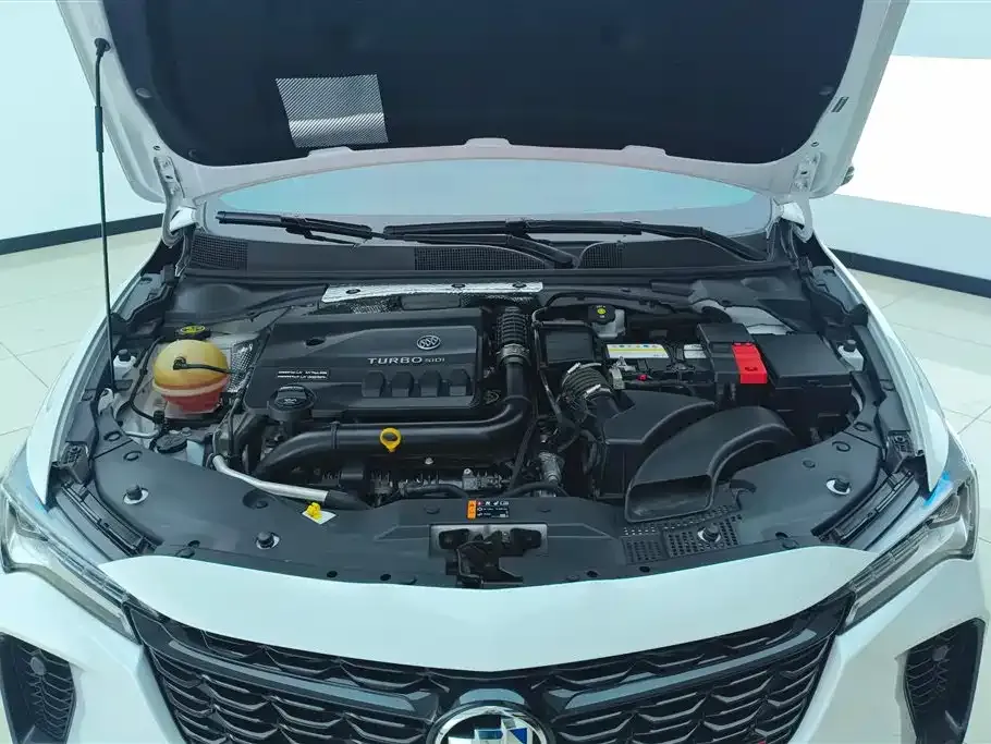 Buick Verano 2022 из CN, фото 5