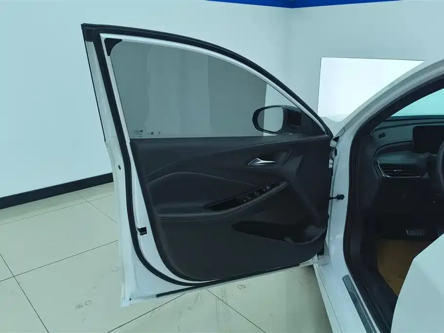 Buick Verano 2022 из CN, фото 2