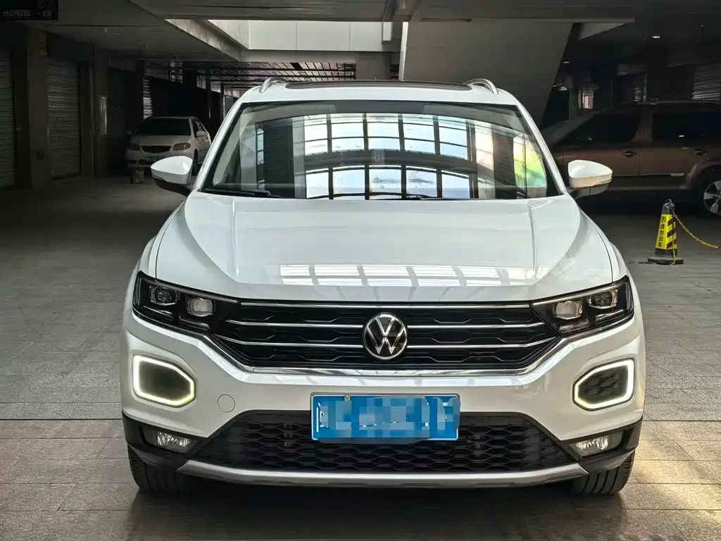 Volkswagen T-Roc 2023 из CN, фото 8