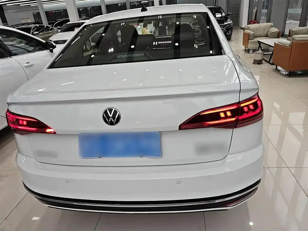 Volkswagen Bora 2022 из CN, фото 3