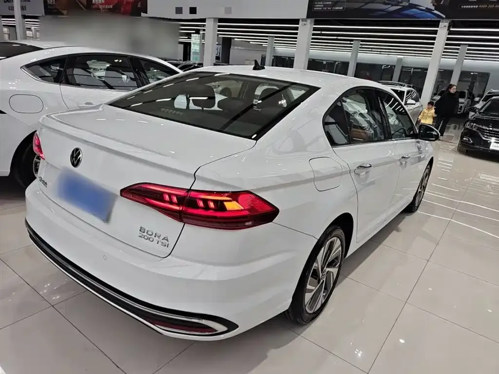 Volkswagen Bora 2022 из CN, фото 8