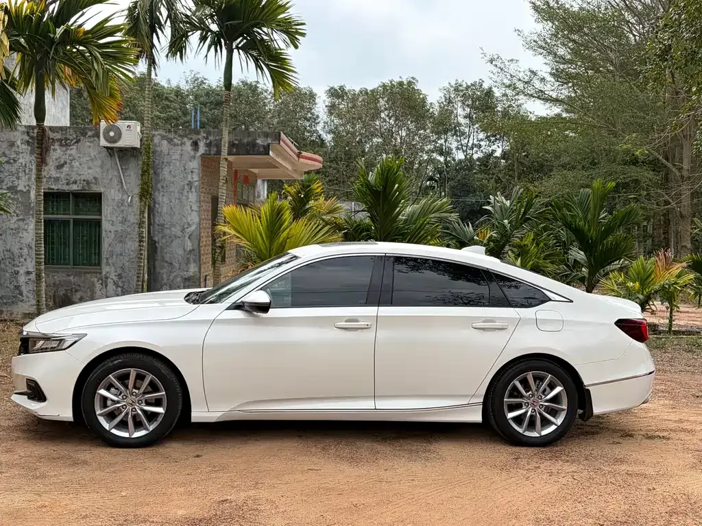 Honda Accord 2021 из CN, фото 8