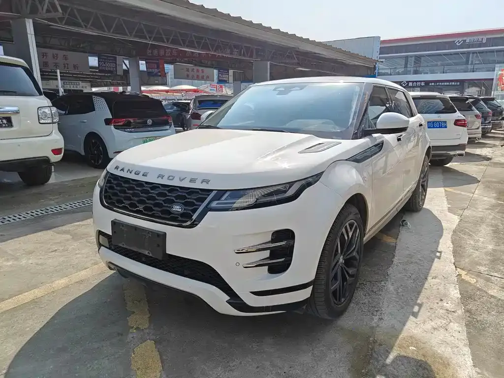 Land Rover Evoque — фото 1