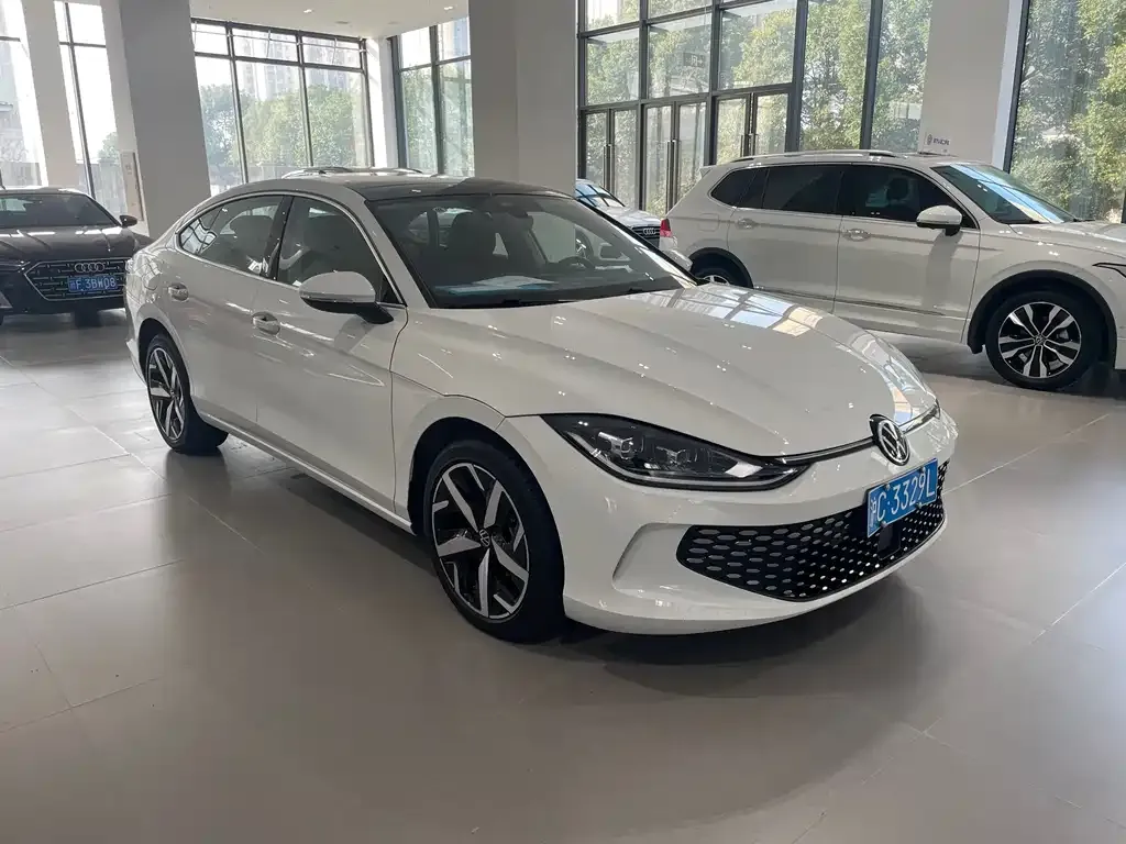 Volkswagen Lamando 2024 из CN, фото 6