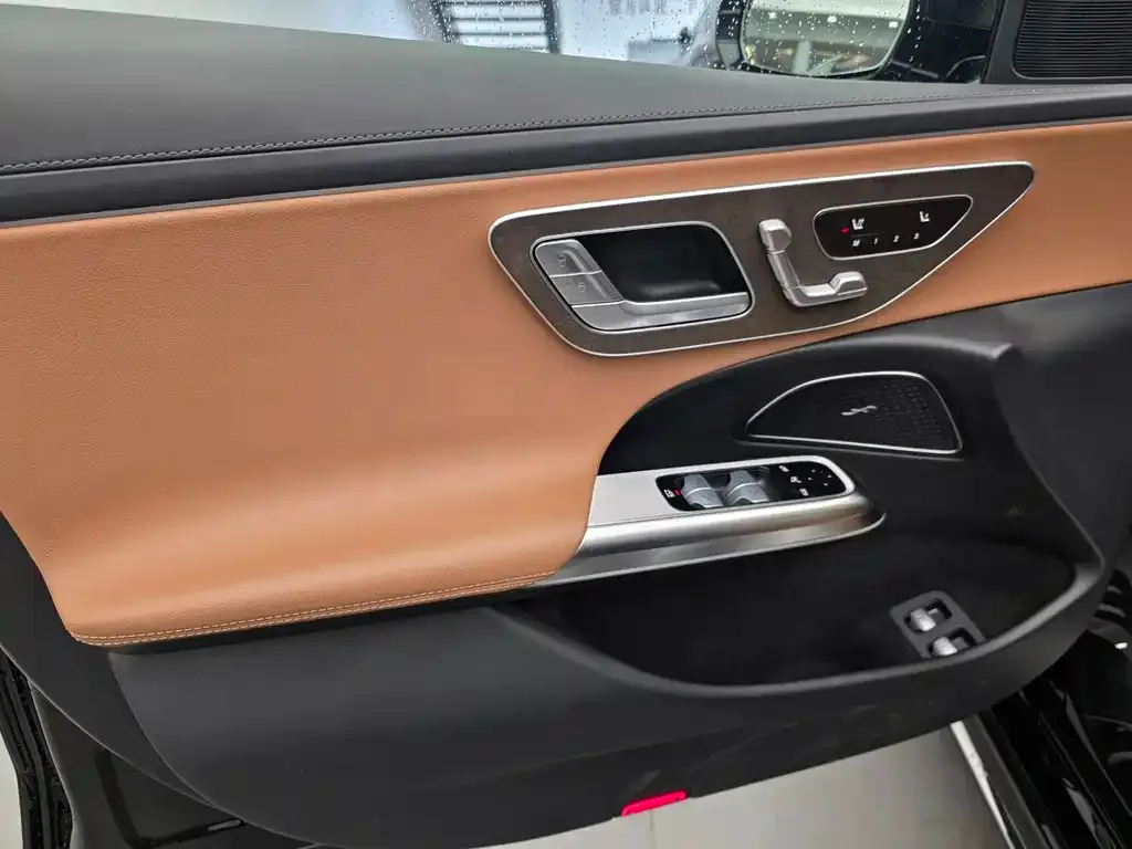 Mercedes-Benz E-Class New Energy 2024 из CN, фото 2