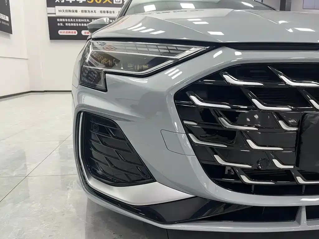 Audi A3 2024 из CN, фото 6