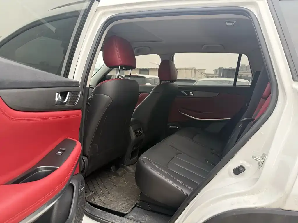 Changan CS75 2024 из CN, фото 6