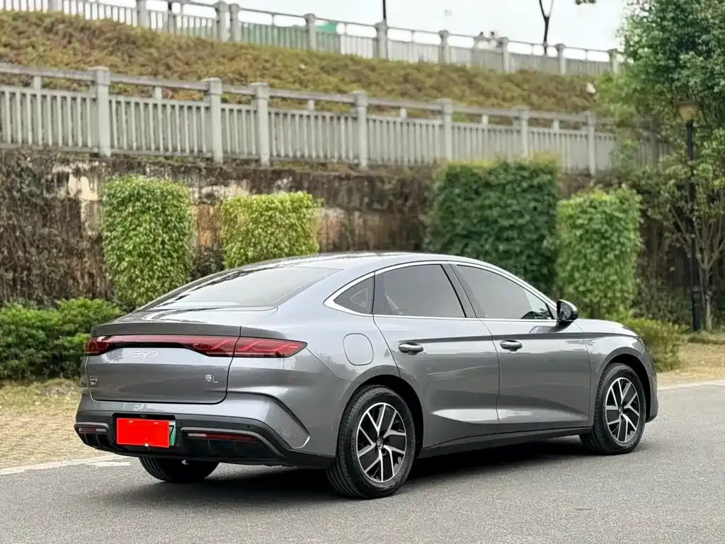 BYD Qin L 2024 из CN, фото 9