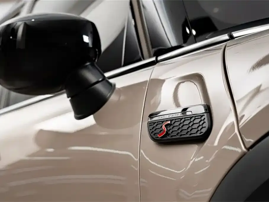 MINI Cooper (3-door) 2024 из CN, фото 4