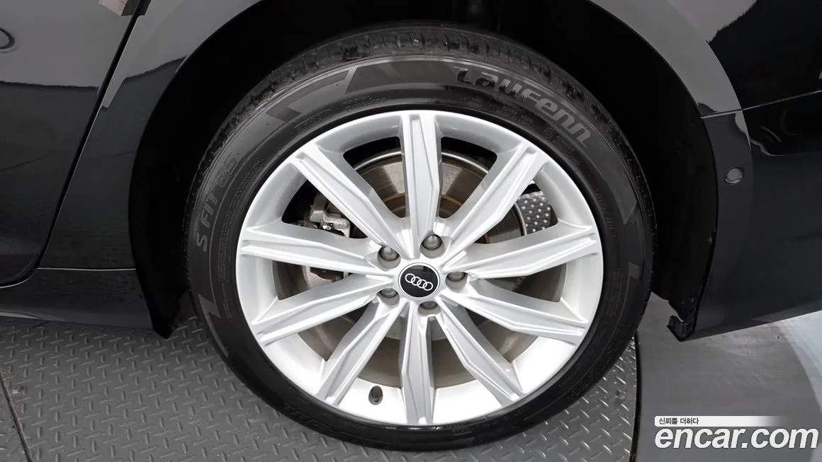 Audi A6 2021 из KR, фото 8