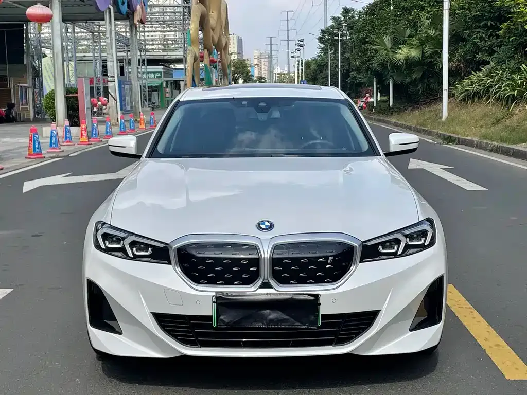 BMW i3 2023 из CN, фото 3