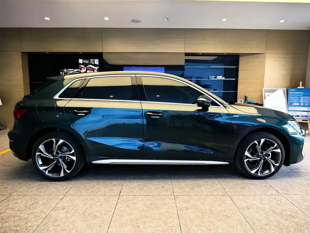 Audi A3 2025 из CN, фото 4