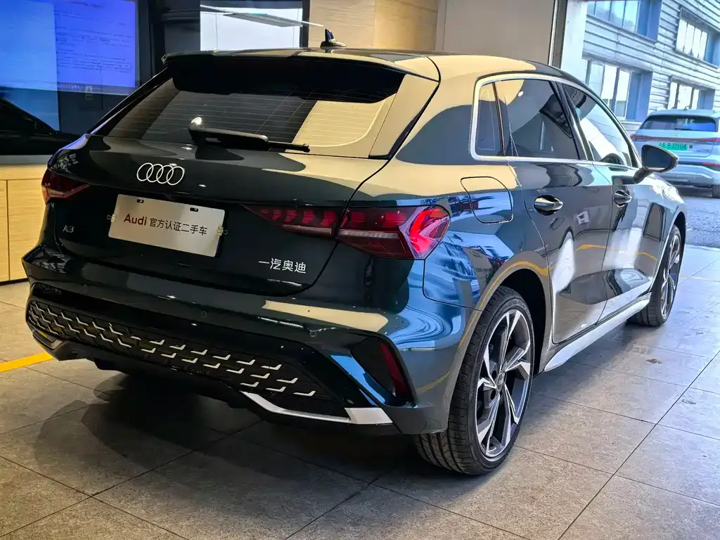 Audi A3 2025 из CN, фото 3