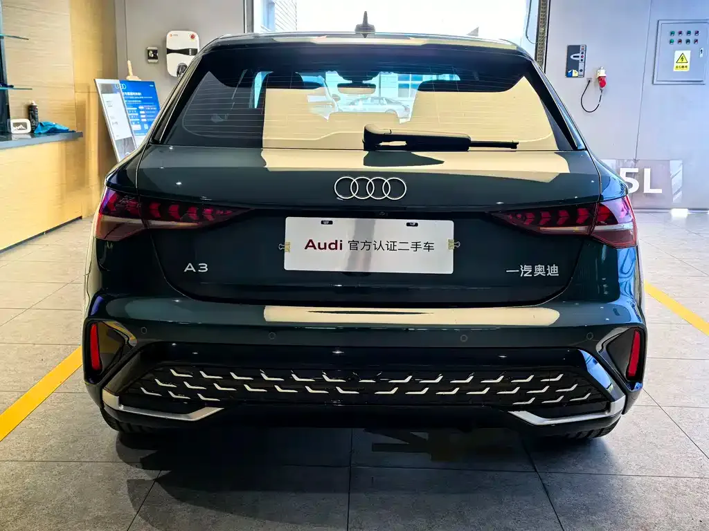 Audi A3 2025 из CN, фото 9
