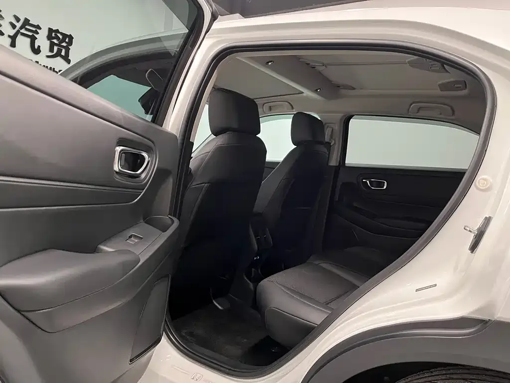 Honda Vezel 2023 из CN, фото 2