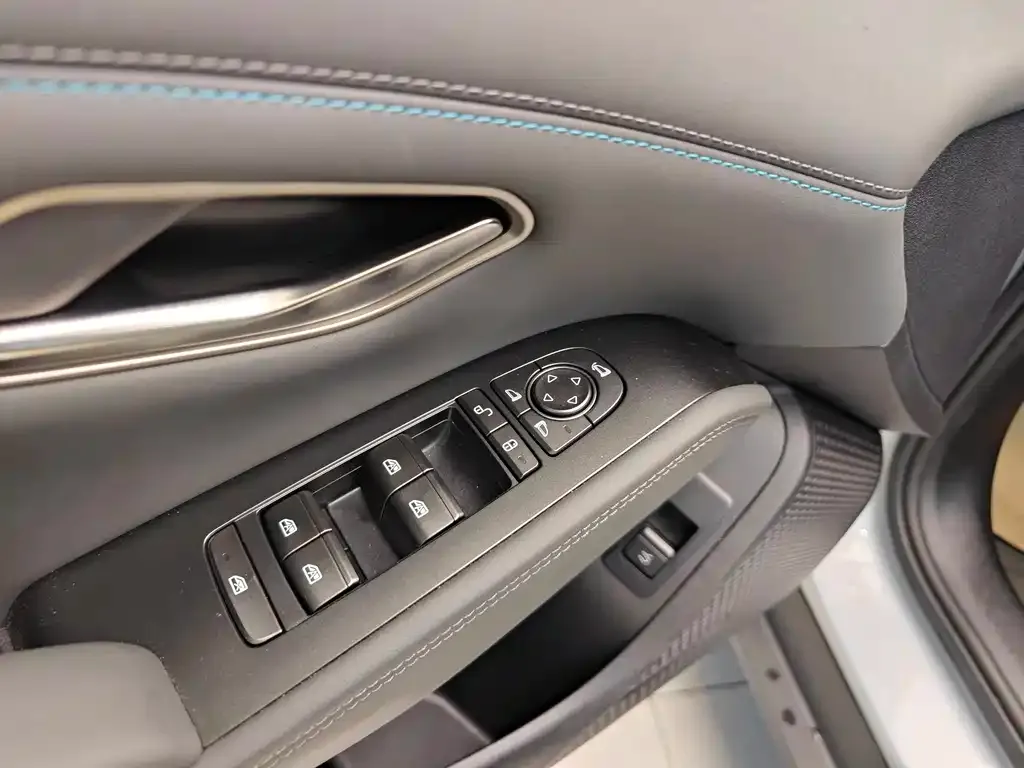 BYD Qin L 2025 из CN, фото 7