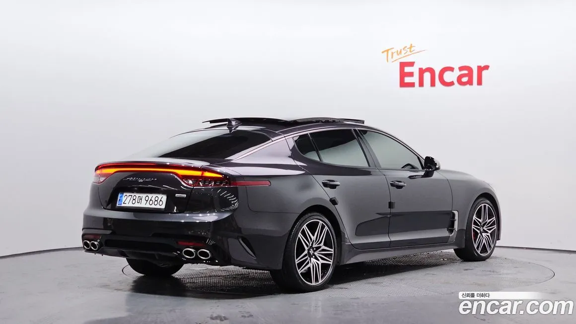 Kia Stinger 2021 из KR, фото 2