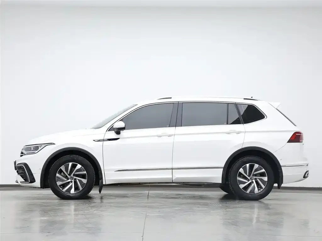 Volkswagen Tiguan L New Energy 2022 из CN, фото 8