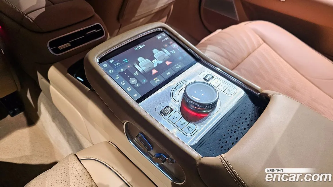 Genesis G90 — фото 10