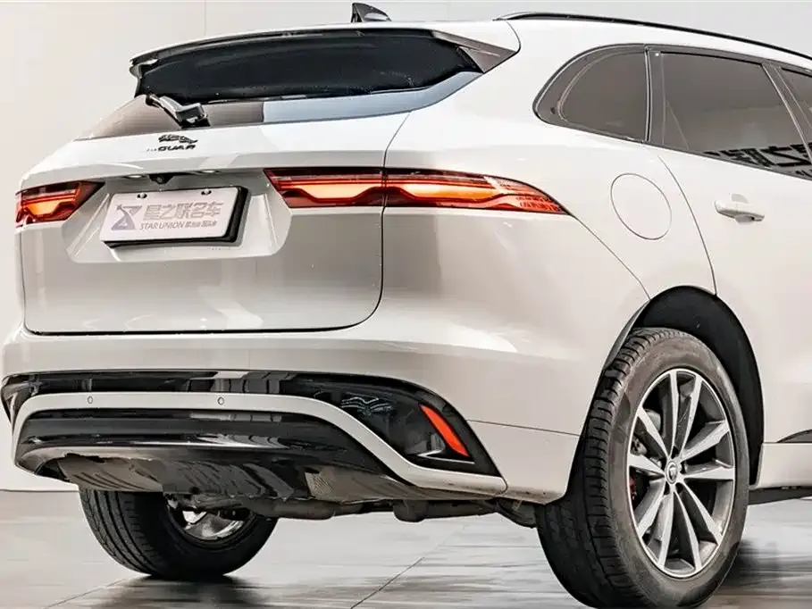 Jaguar F-PACE 2023 из CN, фото 10