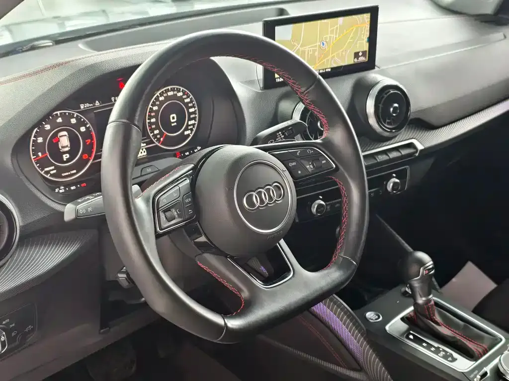 Audi Q2L 2024 из CN, фото 10