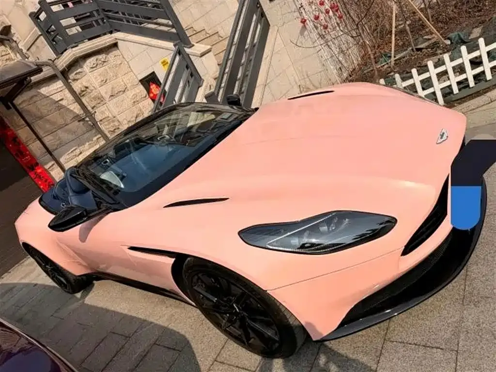 Aston Martin DB11 2021 из CN, фото 6