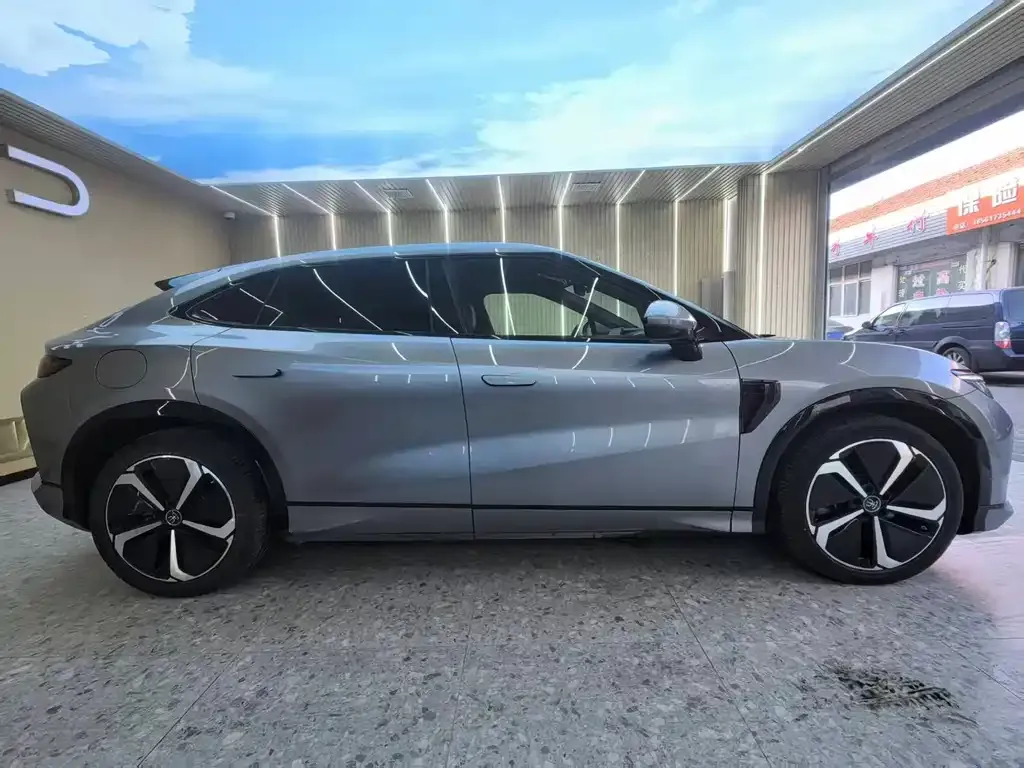 BYD L EV 2025 из CN, фото 9