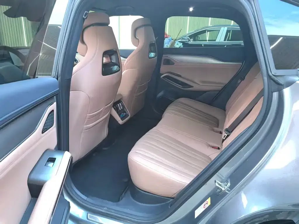 BYD L EV 2025 из CN, фото 5