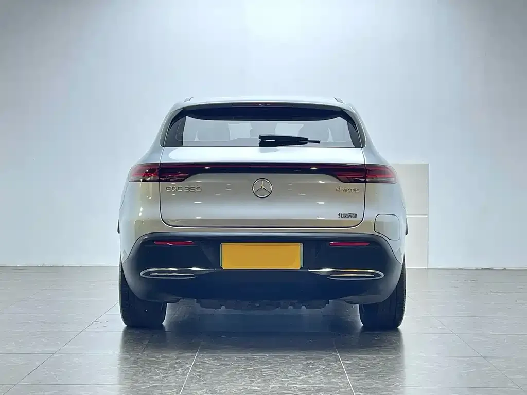 Mercedes-Benz EQC 2021 из CN, фото 9