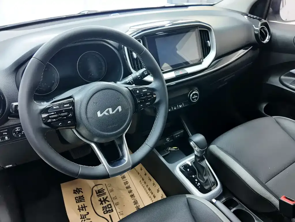 Kia KX1 2022 из CN, фото 9
