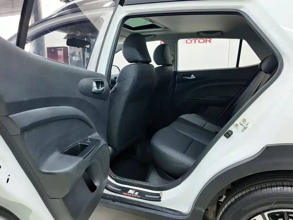 Kia KX1 2022 из CN, фото 6