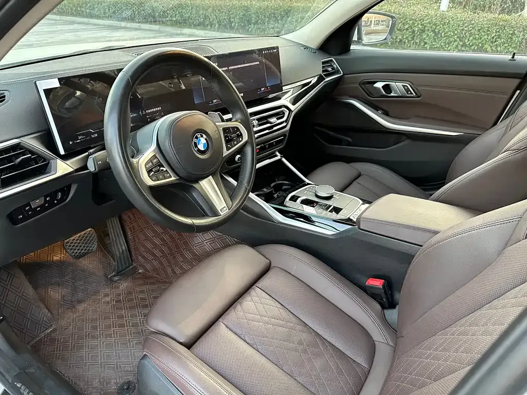 BMW 3 Series 2023 из CN, фото 5