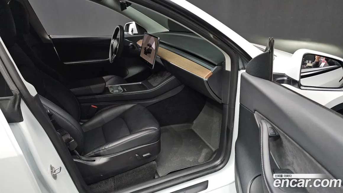 Tesla Model Y 2022 из KR, фото 9