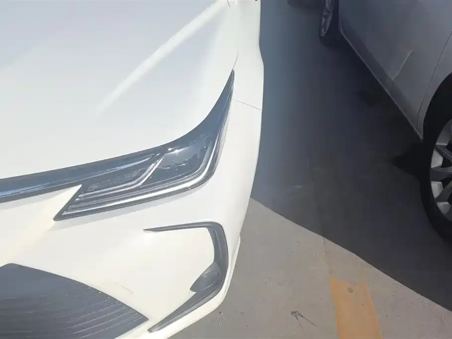 Toyota Corolla 2023 из CN, фото 4