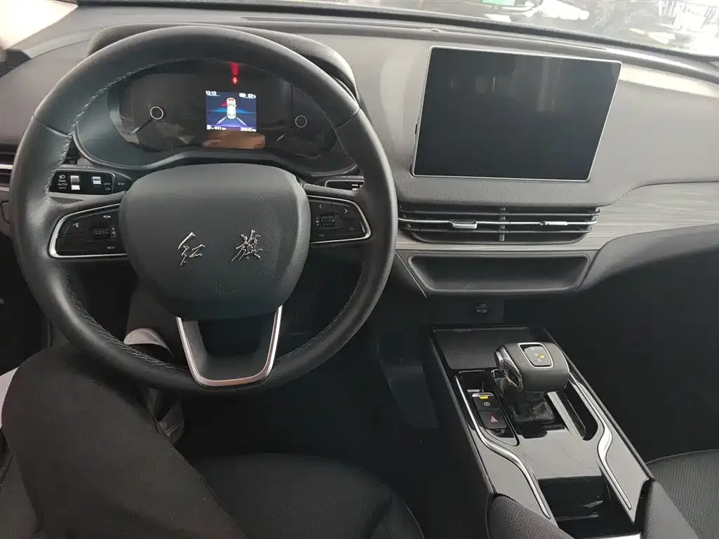 Hongqi E-QM5 2024 из CN, фото 8