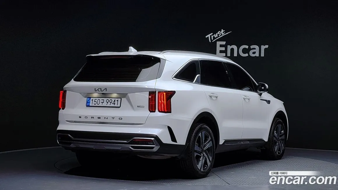 Kia Sorento — фото 3