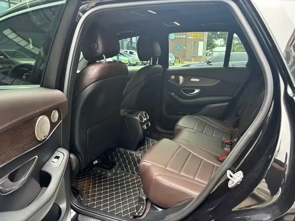 Mercedes-Benz GLC 2023 из CN, фото 8