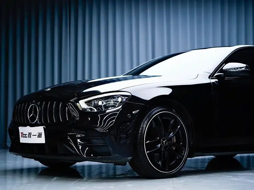 Mercedes-Benz E-Class AMG — фото 1
