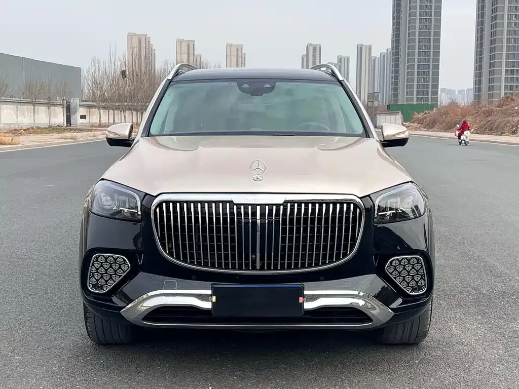 Mercedes-Benz GLS — фото 7