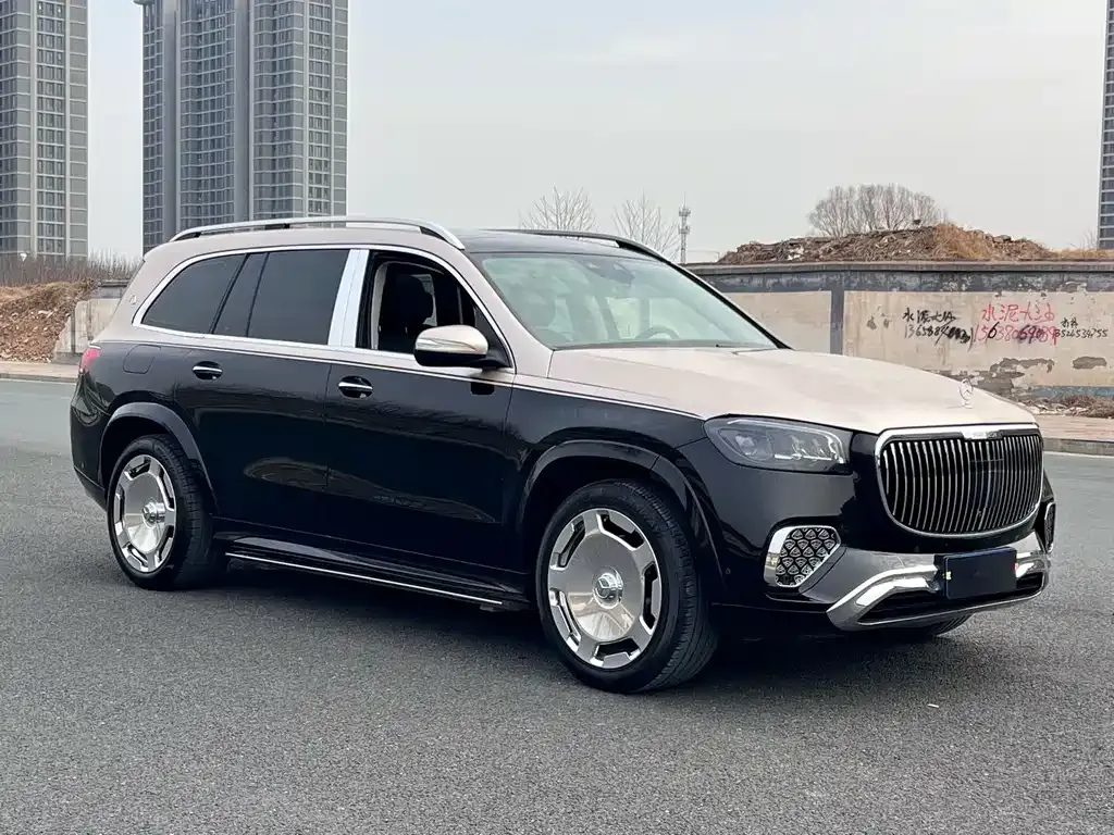 Mercedes-Benz GLS — фото 8