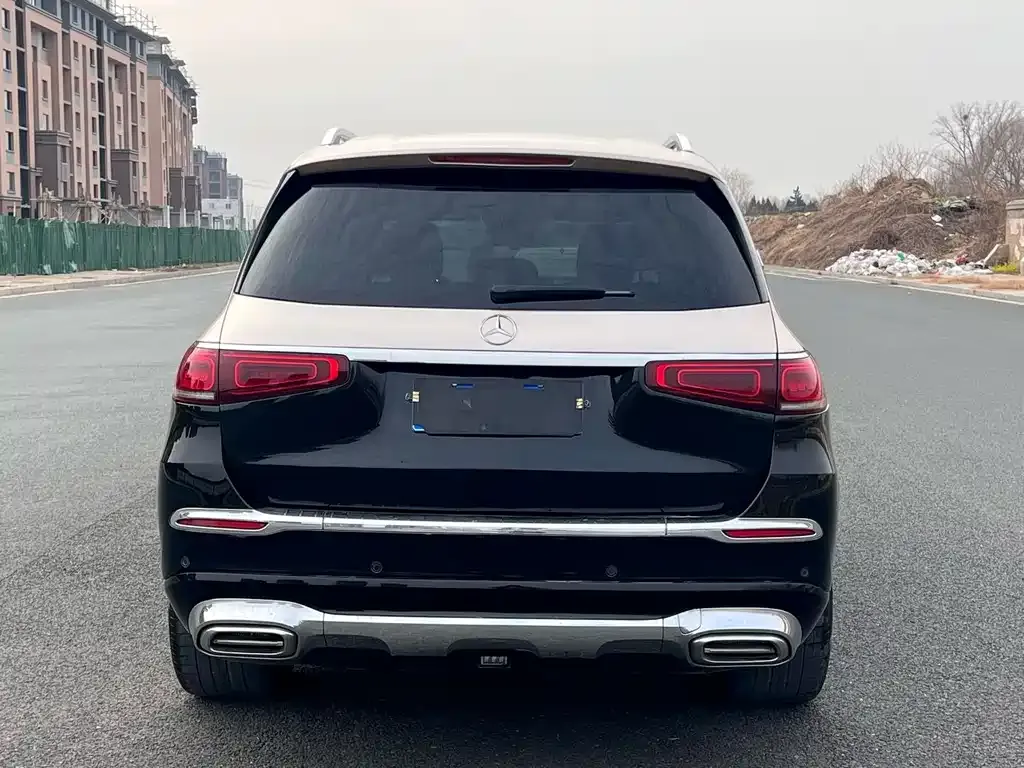 Mercedes-Benz GLS — фото 10