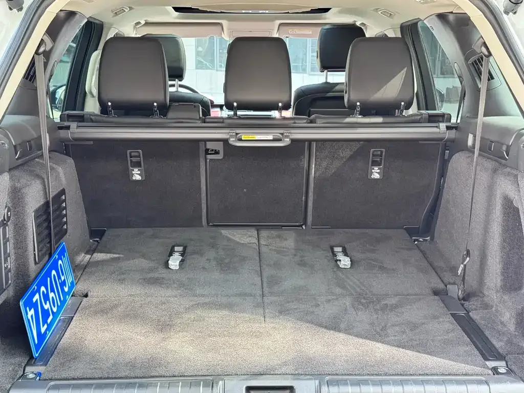 Land Rover Discovery 2021 из CN, фото 2
