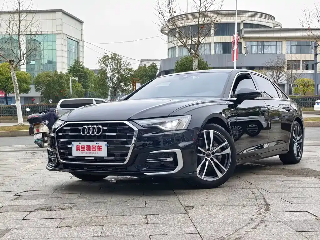 Audi A6L 2023 из CN, фото 1