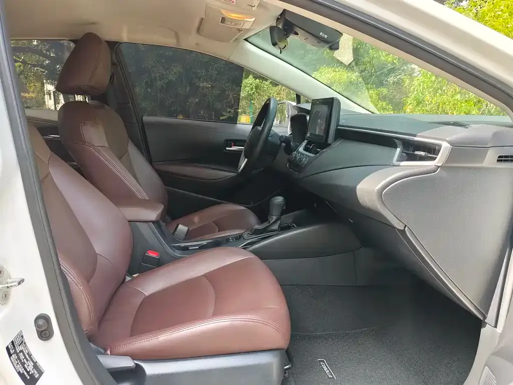 Toyota Corolla 2022 из CN, фото 6