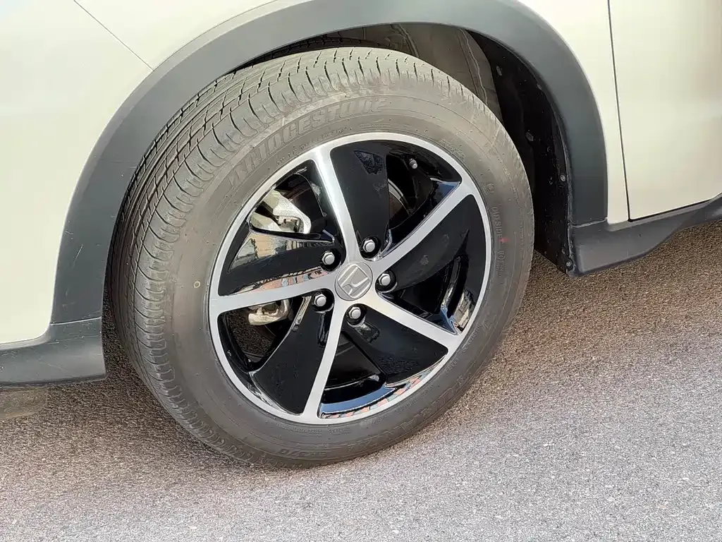 Honda Vezel 2022 из CN, фото 10