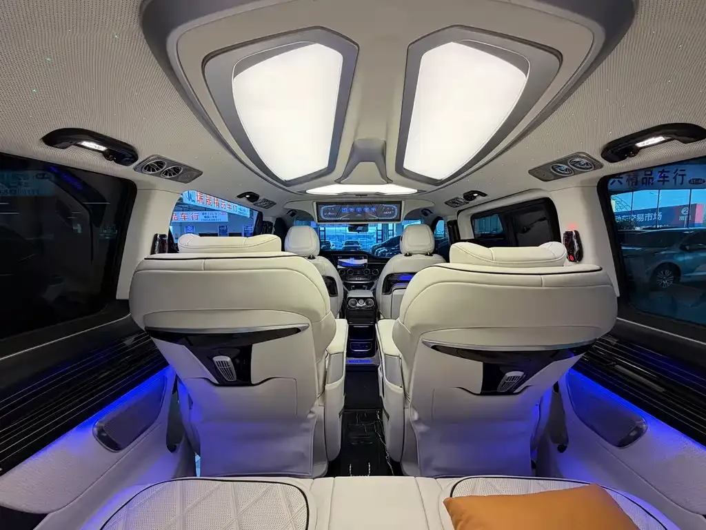 Mercedes-Benz Vito — фото 10