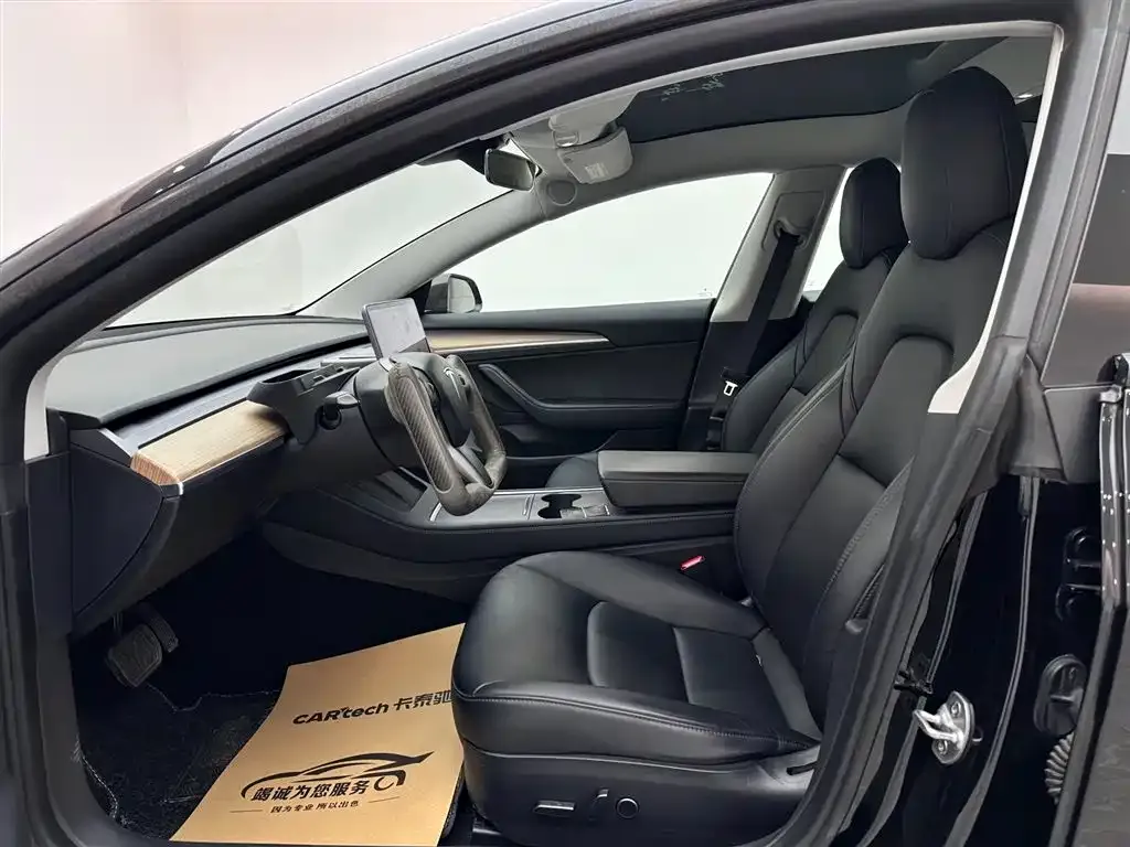 Tesla Model 3 2021 из CN, фото 7