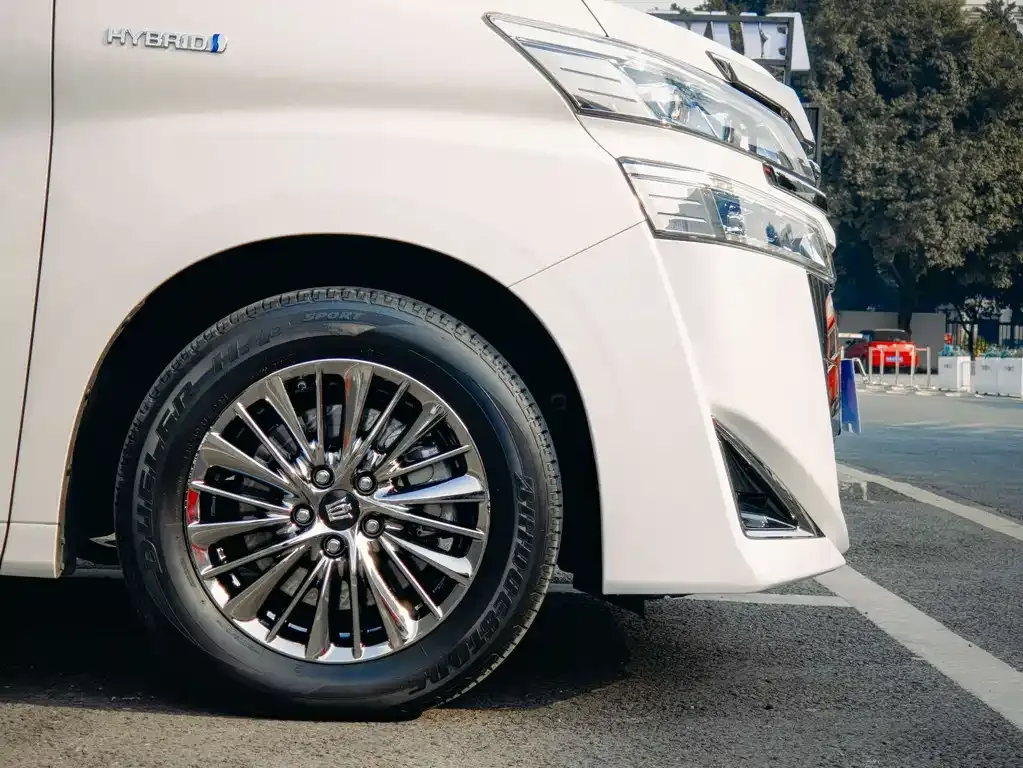 Toyota Vellfire 2021 из CN, фото 3