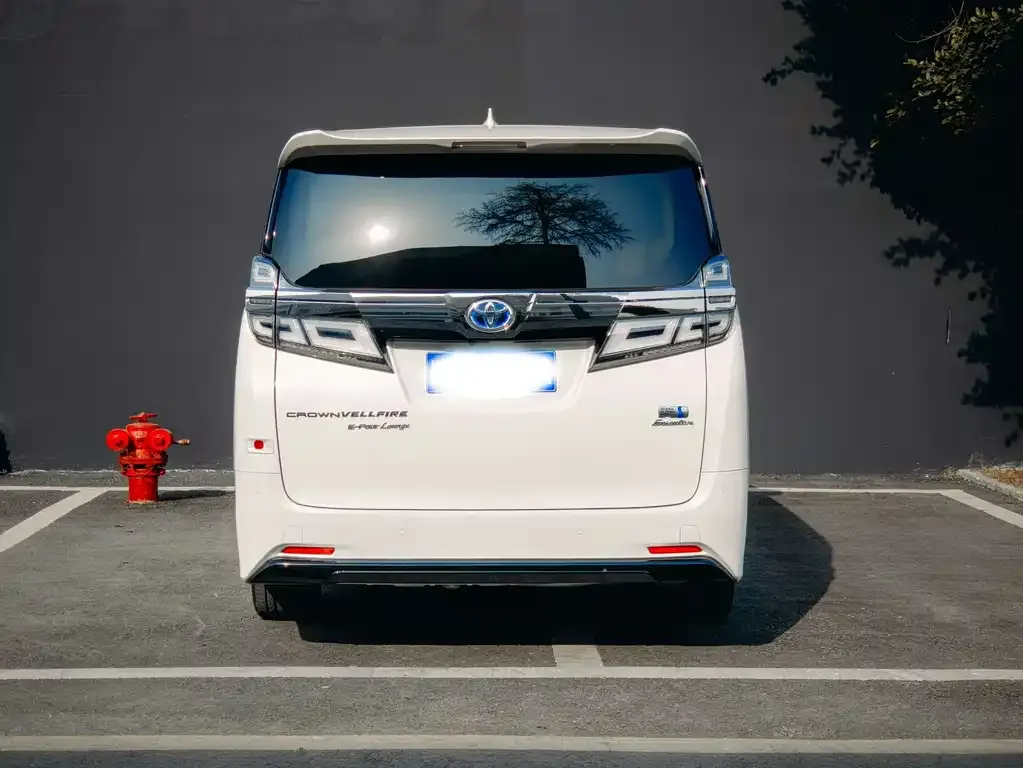 Toyota Vellfire 2021 из CN, фото 4